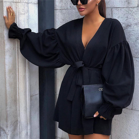 Robe courte col V à manches longues lanternes avec ceinture - Chic&Shines