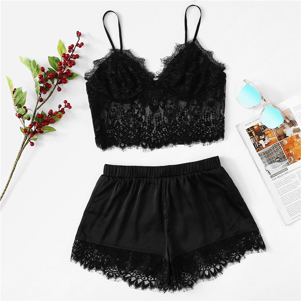 Ensemble pyjama short et camisole en dentelle - Chic&Shines