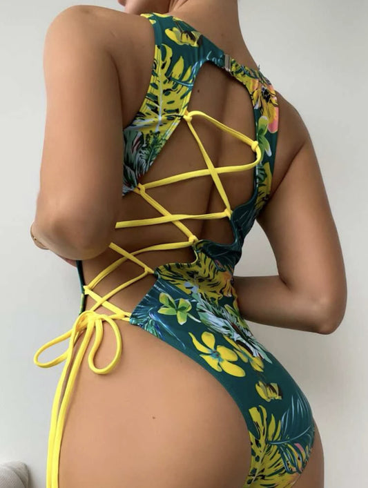 Maillot De Bain Une Pièce Licou Dos Lacet Irrégulier - Chic&Shines