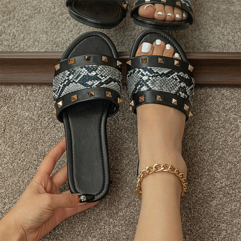 Sandales Plates A Rivet simili cuir Imprimé Serpent - Chic&Shines