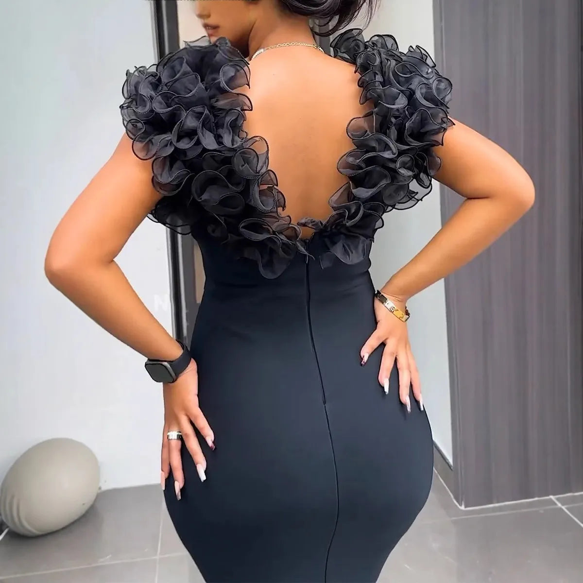 Robe mi longue moulante col en V - Chic&Shines