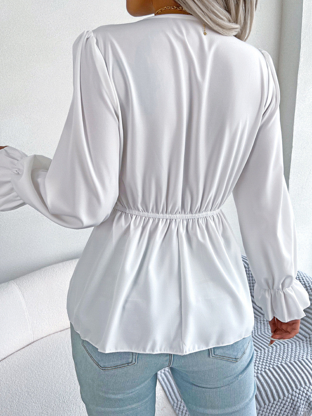 Haut En Mousseline De Soie Col V Ceinture À Lacet - Chic&Shines