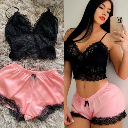 Ensemble pyjama short et camisole en dentelle - Chic&Shines