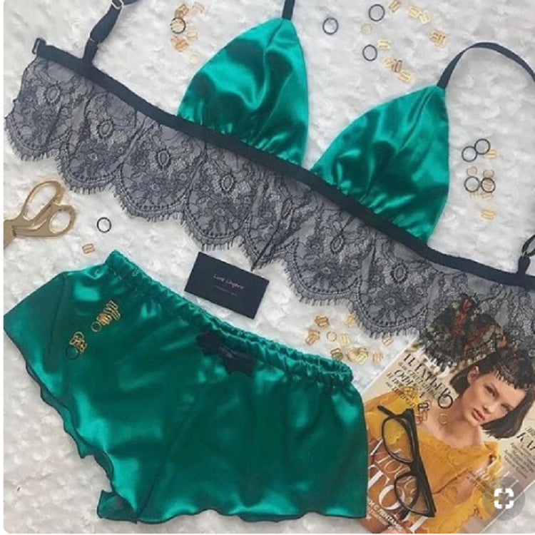 Ensemble pyjamas haut à bretelle et short satin et dentelle sexy - Chic&Shines
