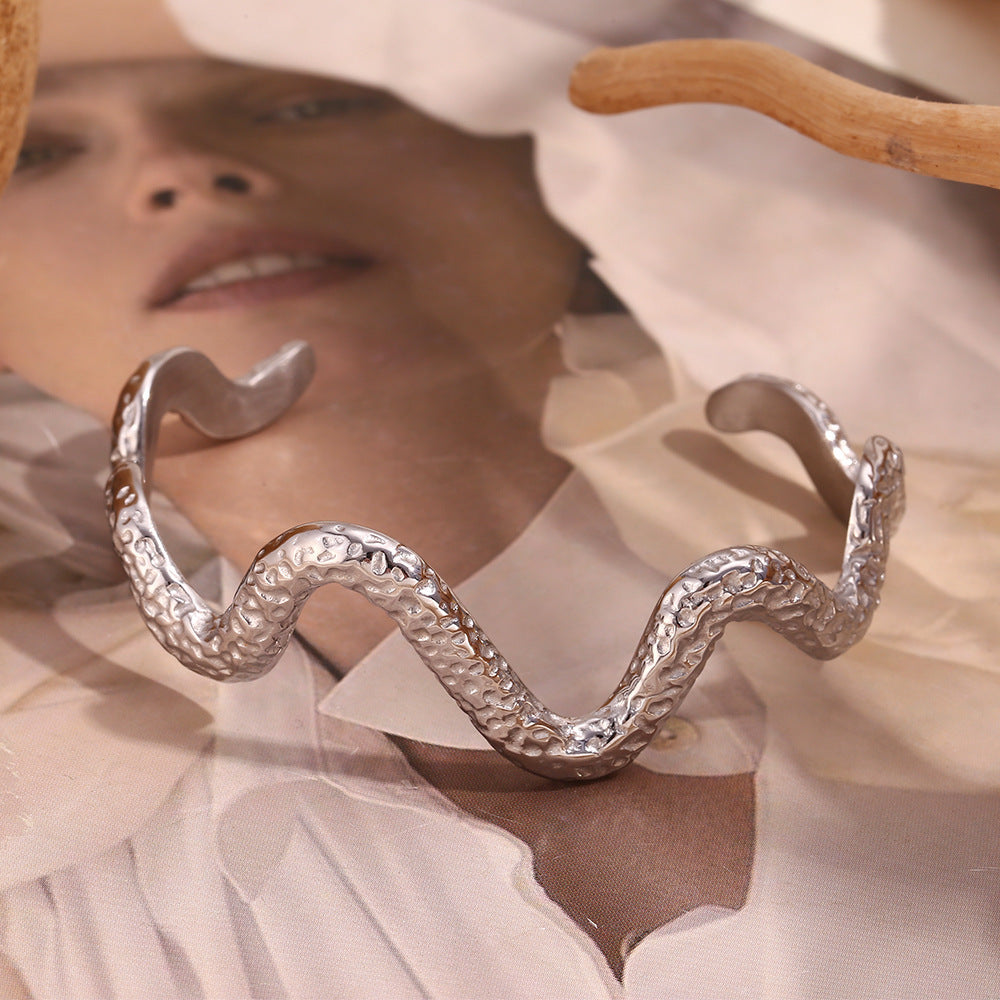 Bracelet acier inoxydable motif serpent ondulé