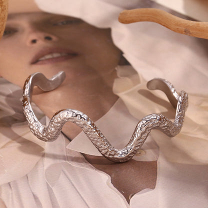 Bracelet acier inoxydable motif serpent ondulé - Chic&Shines