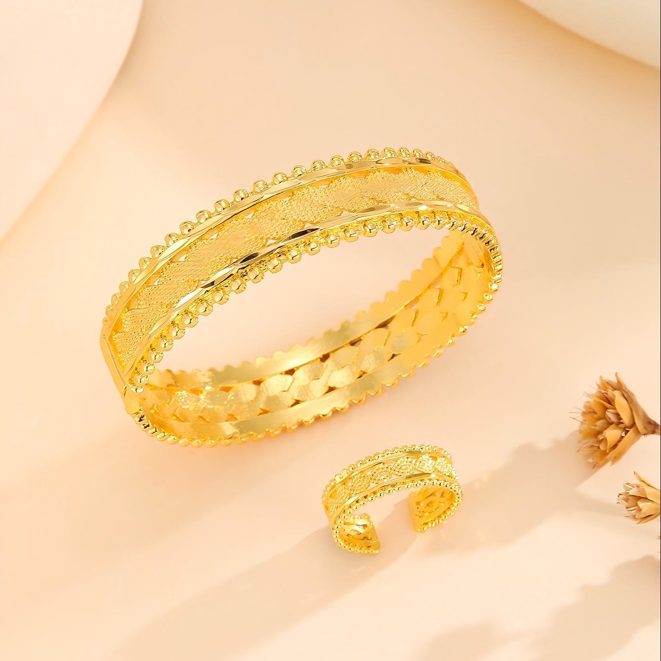 Ensemble bijoux bagues et bracelets plaqués or