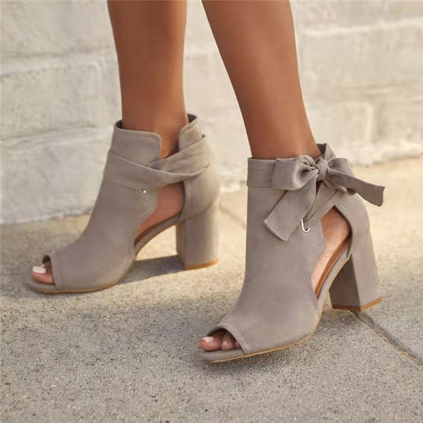 Chaussures à talon épais en daim