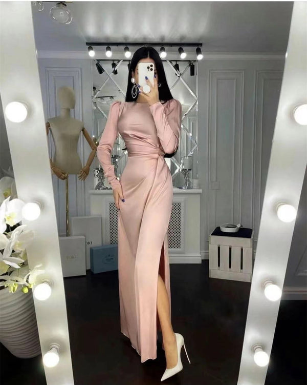 Robe de soirée manches longues jupe fendu