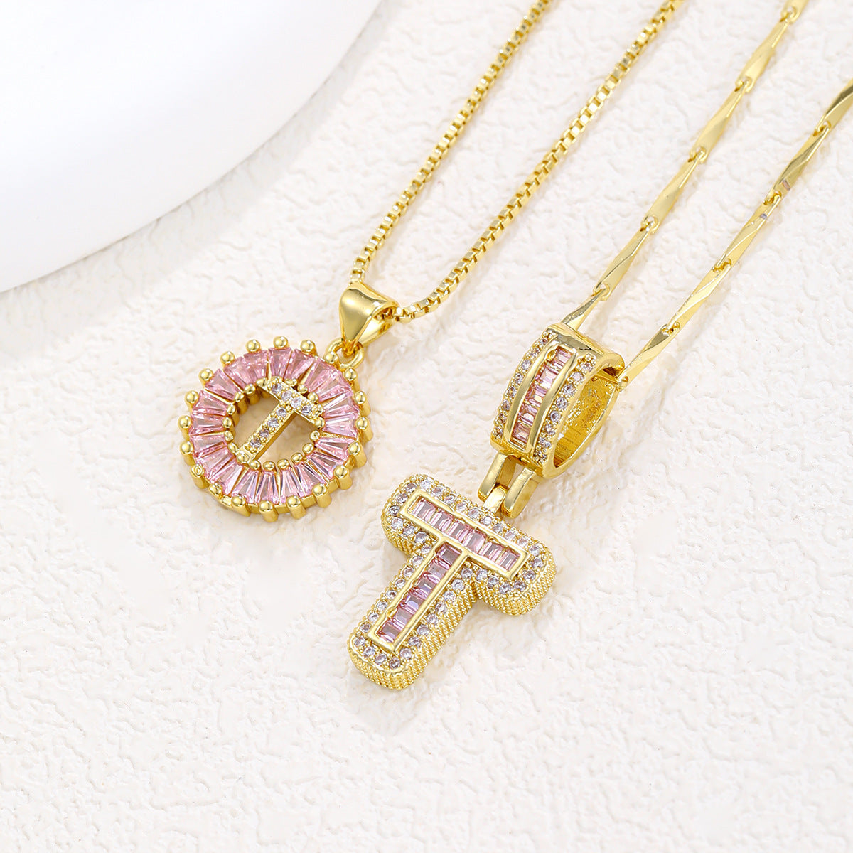 Collier pendentif lettre de l'alphabet - Chic&Shines