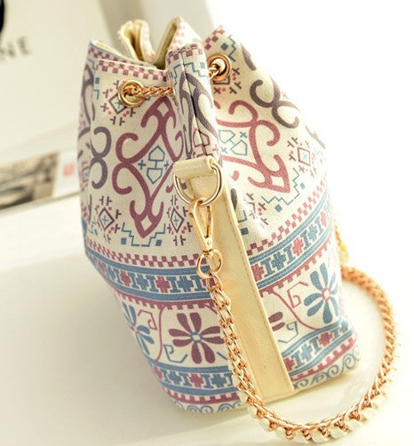 Sac à main bandoulière avec chaîne en perles cordon de serrage forme seau