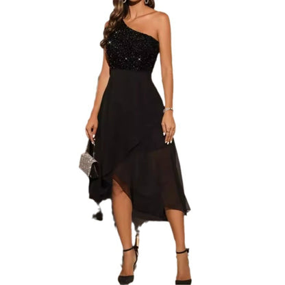 Robe courte épaule asymétrique de soirée