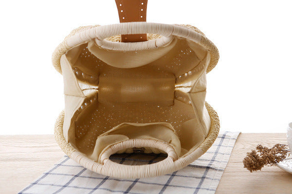 Sac à main en rotin