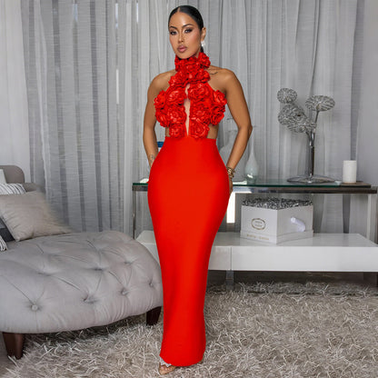 Robe longue de soirée licou dos nu déco fleurs sexy - Chic&Shines