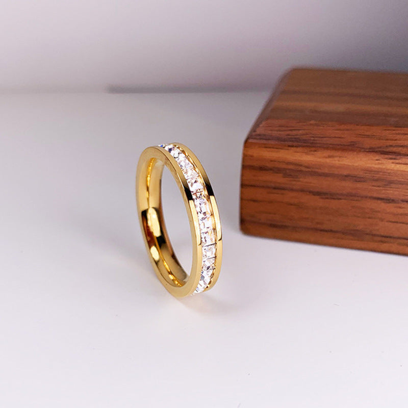 Bague simple et double rangée de diamants en acier titane