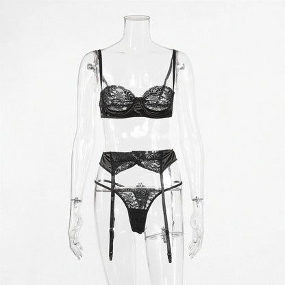 Ensemble de lingerie sexy en dentelle avec perspective
