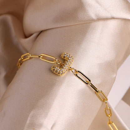 Bracelet clip en zircone pendentif lettre - Chic&Shines
