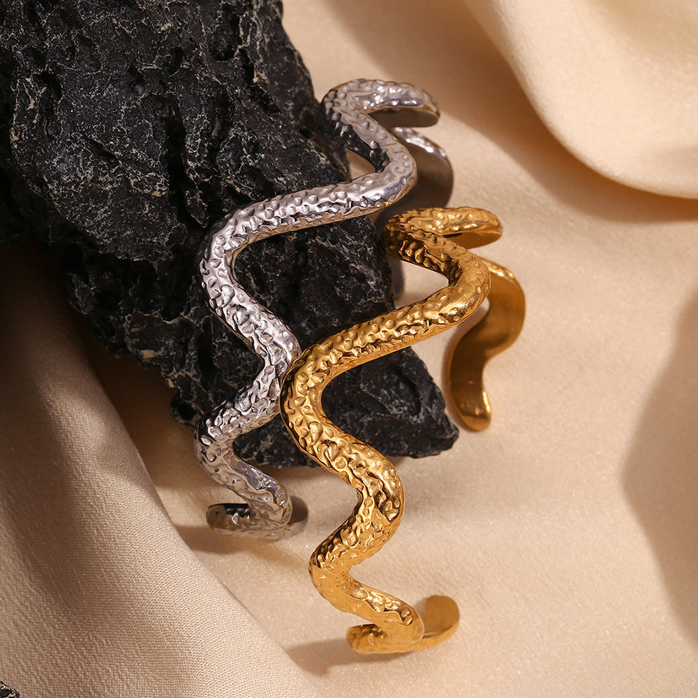 Bracelet acier inoxydable motif serpent ondulé