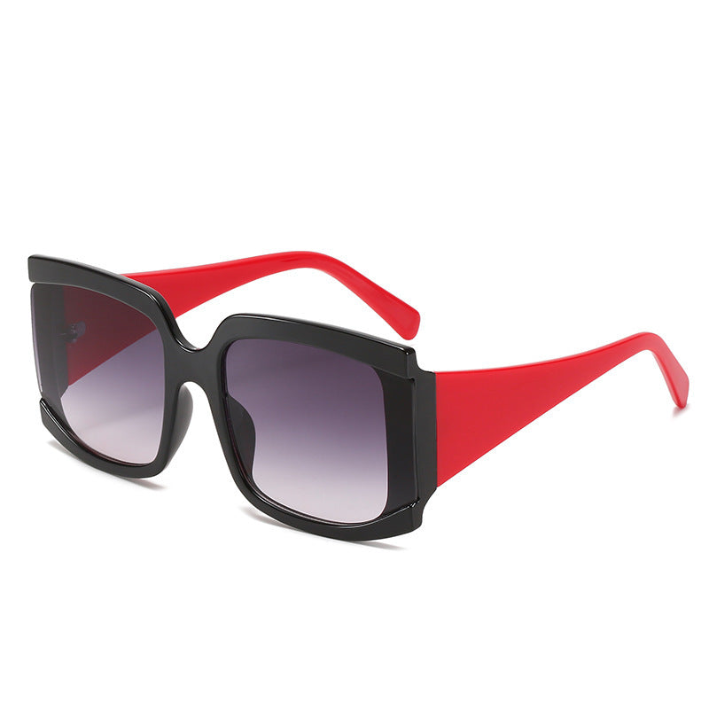 Lunette de soleil carrées tendance