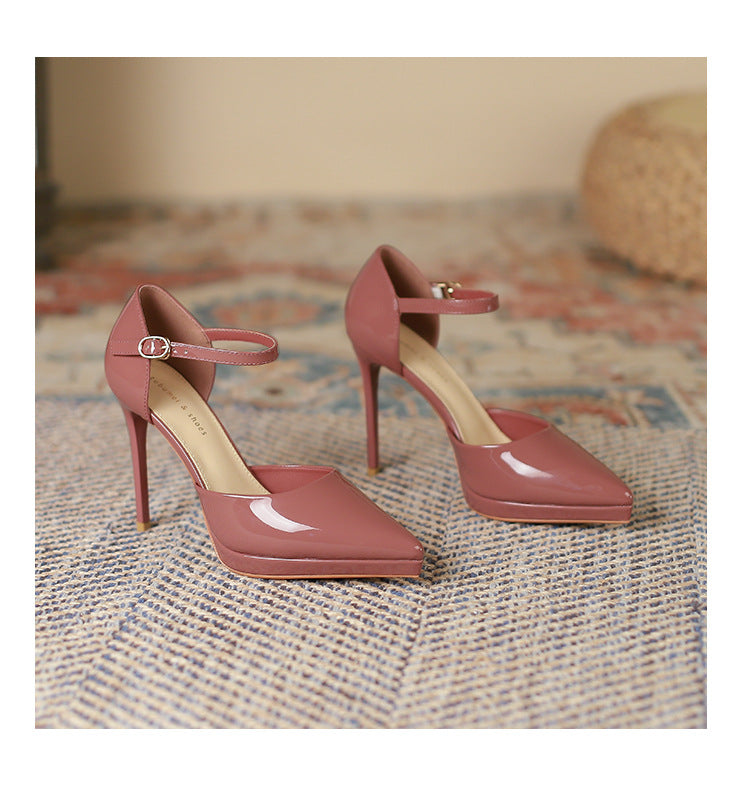 Escarpins à plateforme imperméables bout pointu