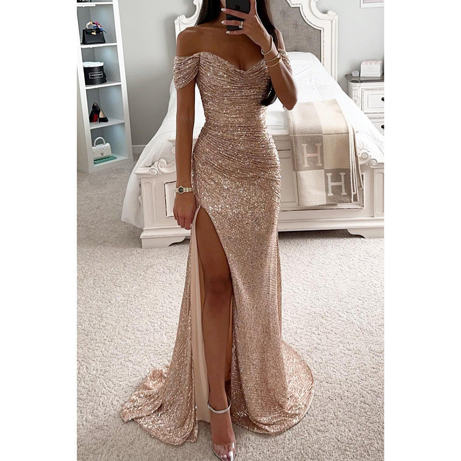 Robe longue de soirée fendue à paillettes et col dénudé