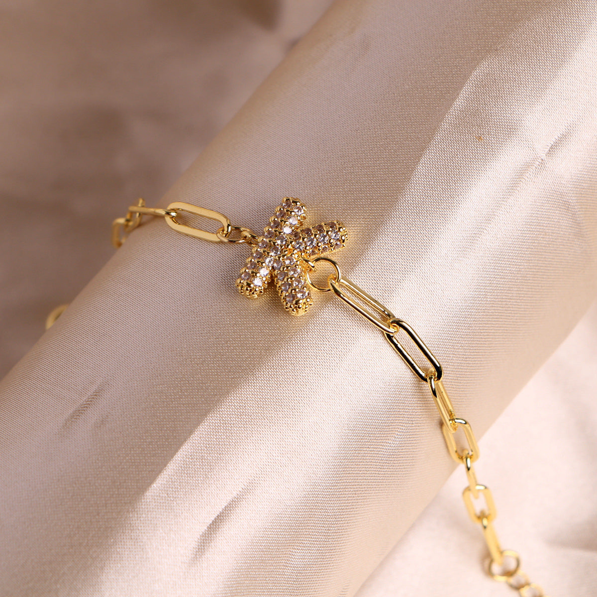 Bracelet clip en zircone pendentif lettre