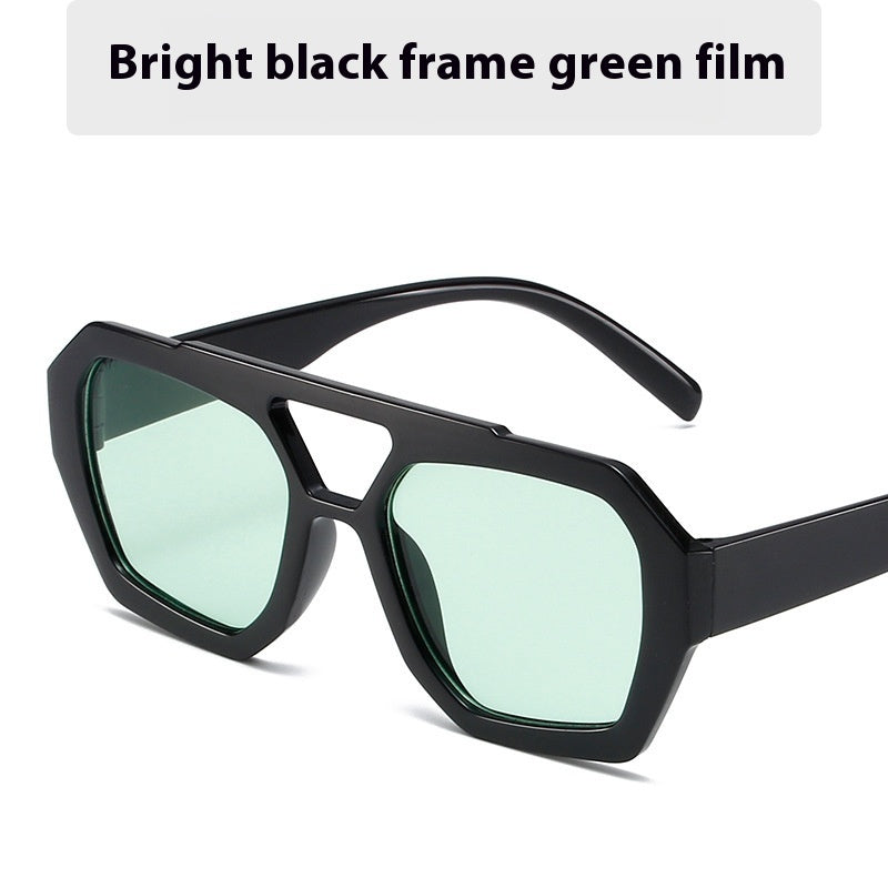 Lunette de soleil carrée