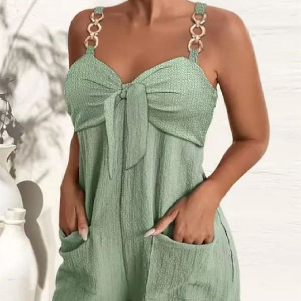 Combinaison short à bretelles métalliques avec poches
