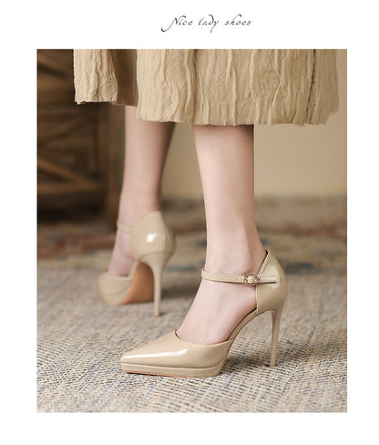 Escarpins à plateforme imperméables bout pointu