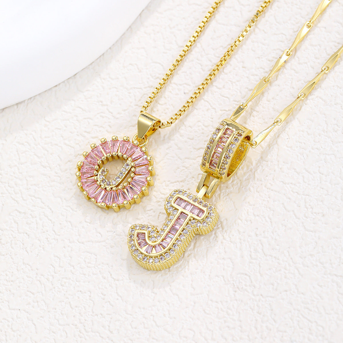 Collier pendentif lettre de l'alphabet - Chic&Shines