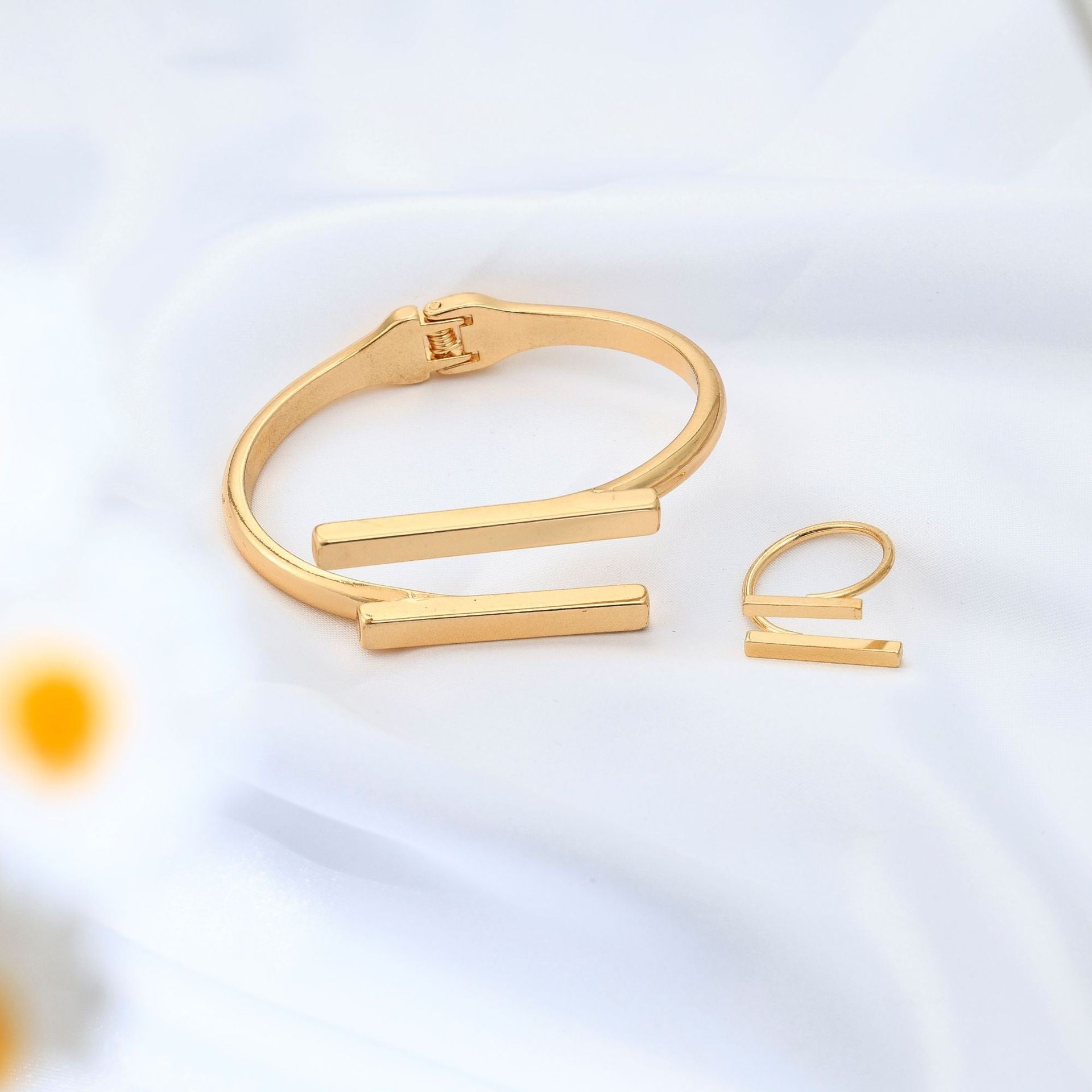 Ensemble bijoux bracelet et bague réglables en métal