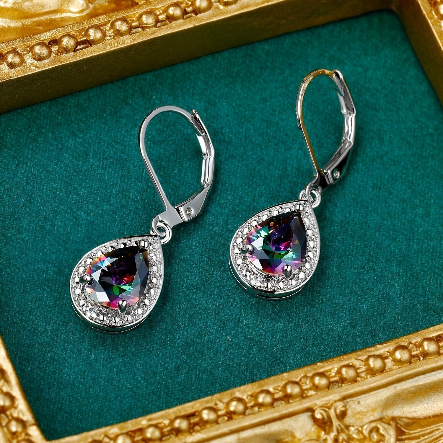 Boucles d'oreilles en pierre goutte d'eau colorée