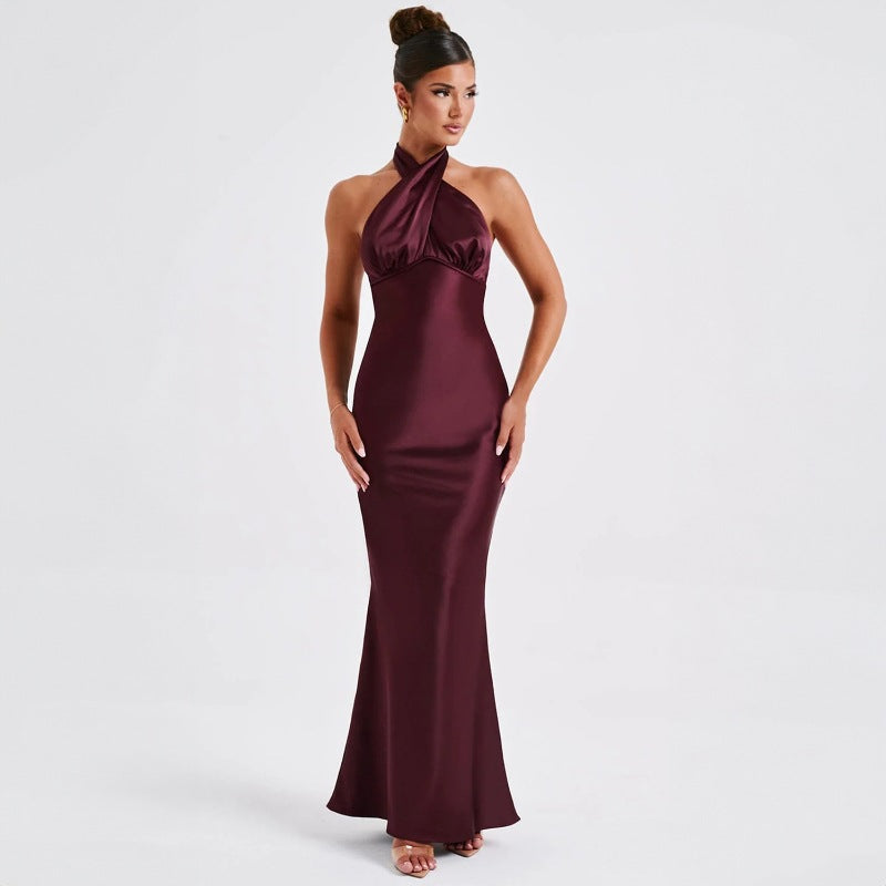 Robe longue licou sans manches dos nu