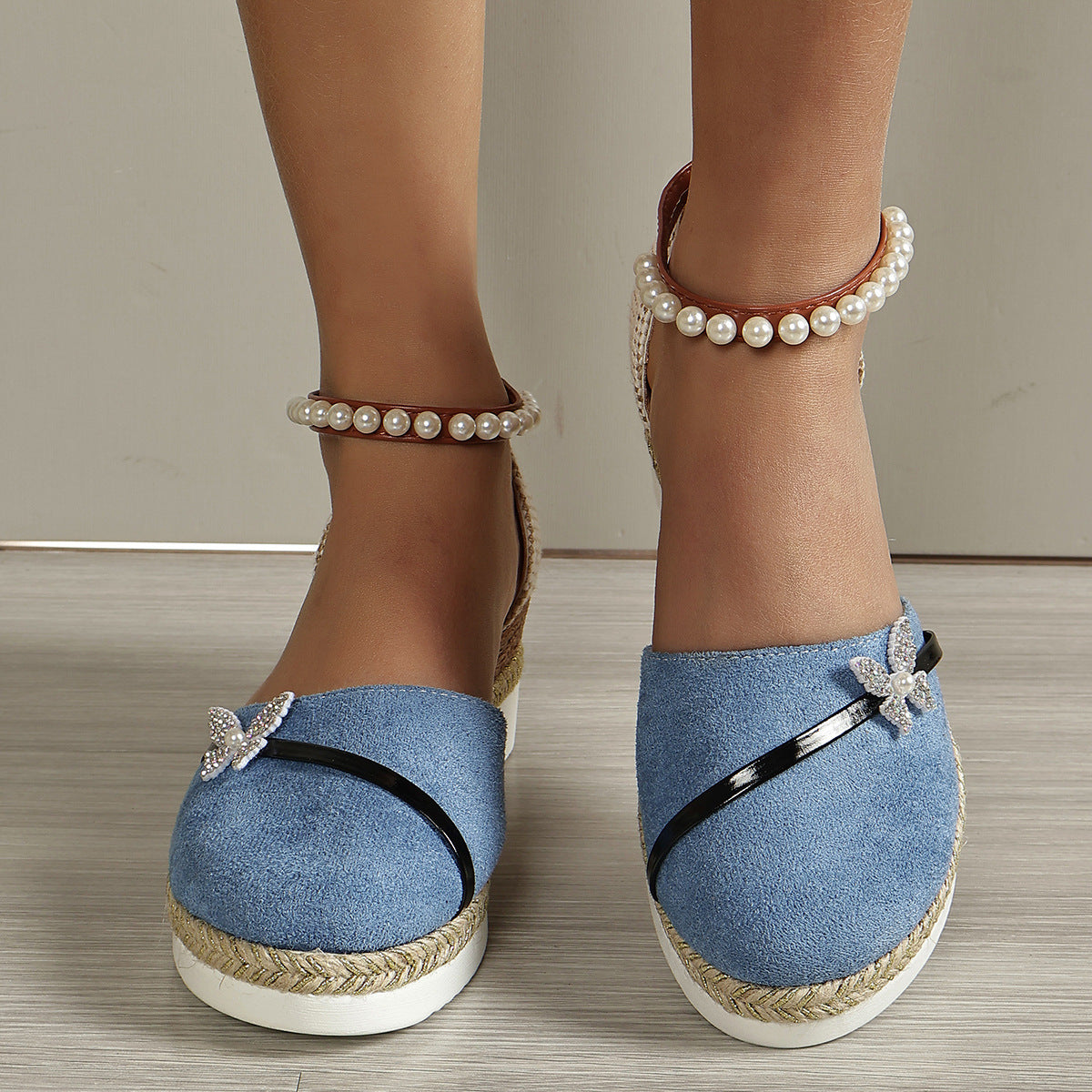 Chaussure compensée à nœud en corde de paille tressée