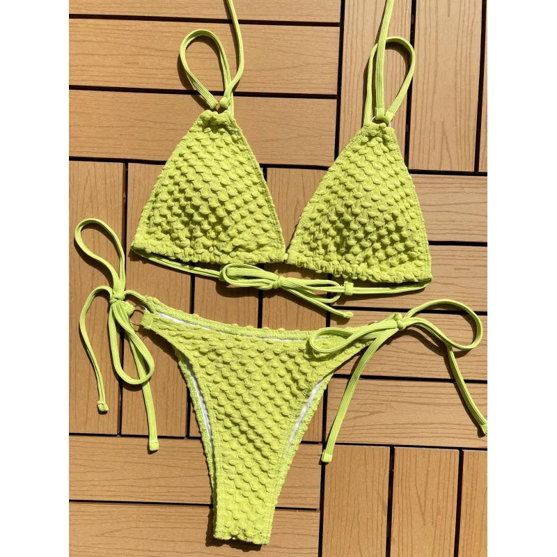 Maillot de bain bikini à bretelles col licou