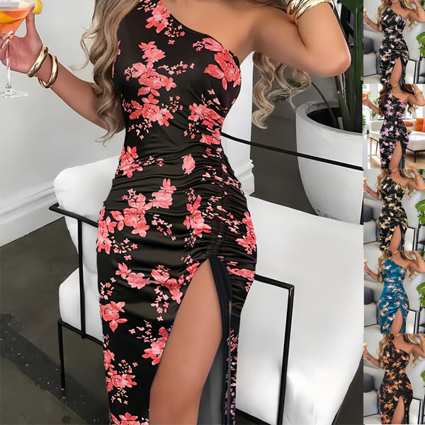Robe longue épaules obliques et fente