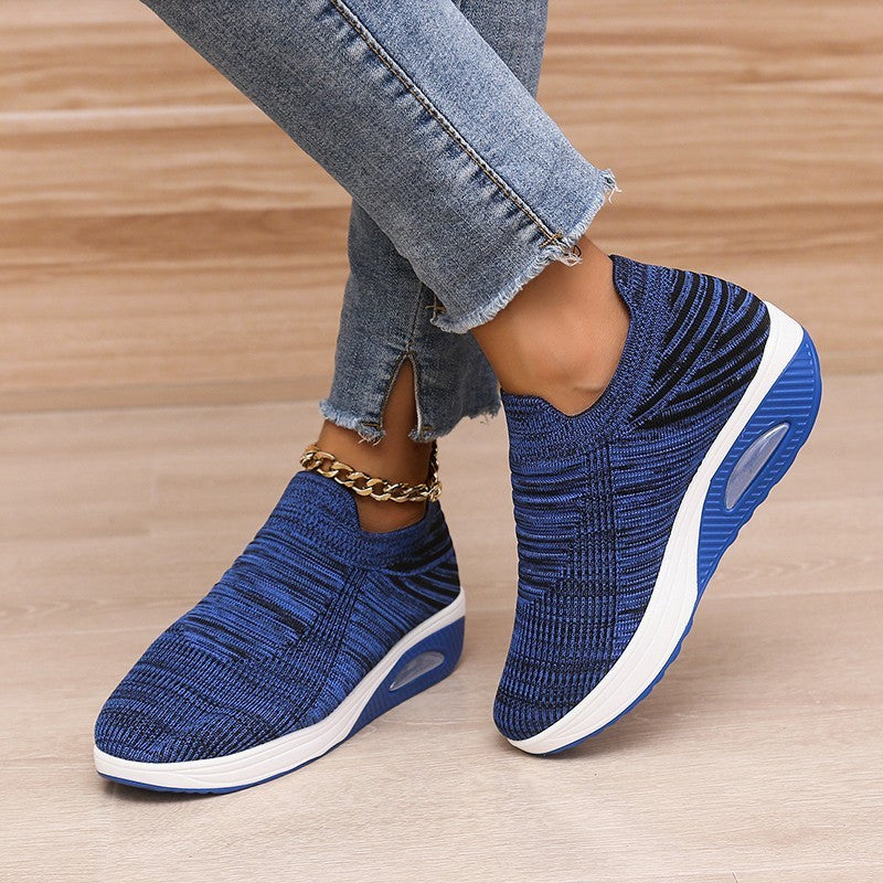 Basket respirante à rayures en mailles