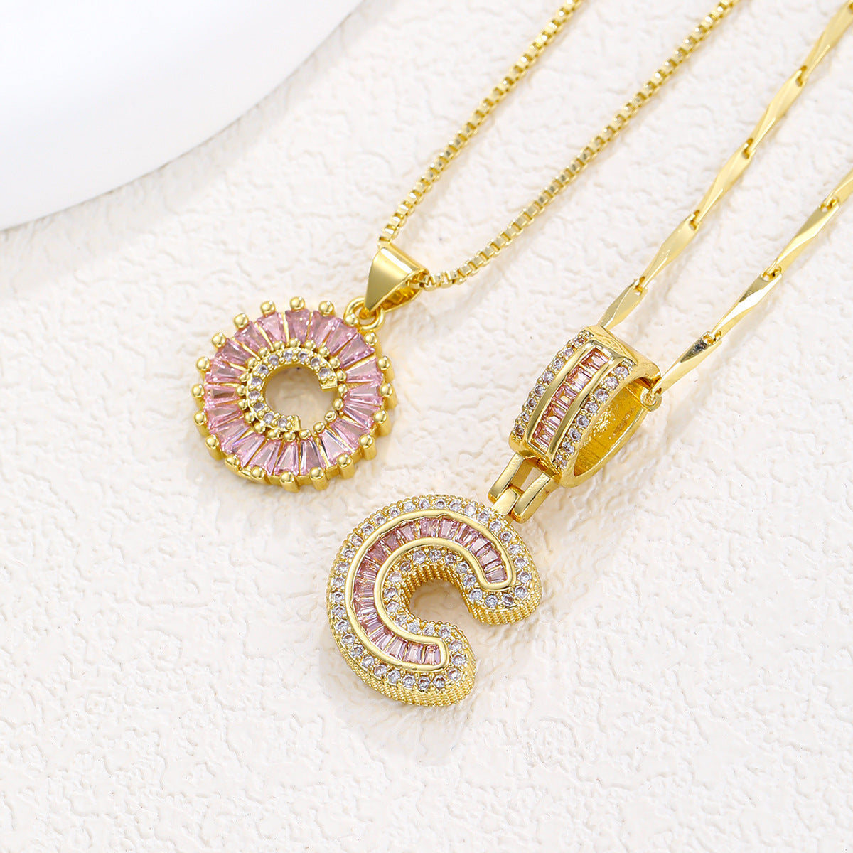 Collier pendentif lettre de l'alphabet - Chic&Shines