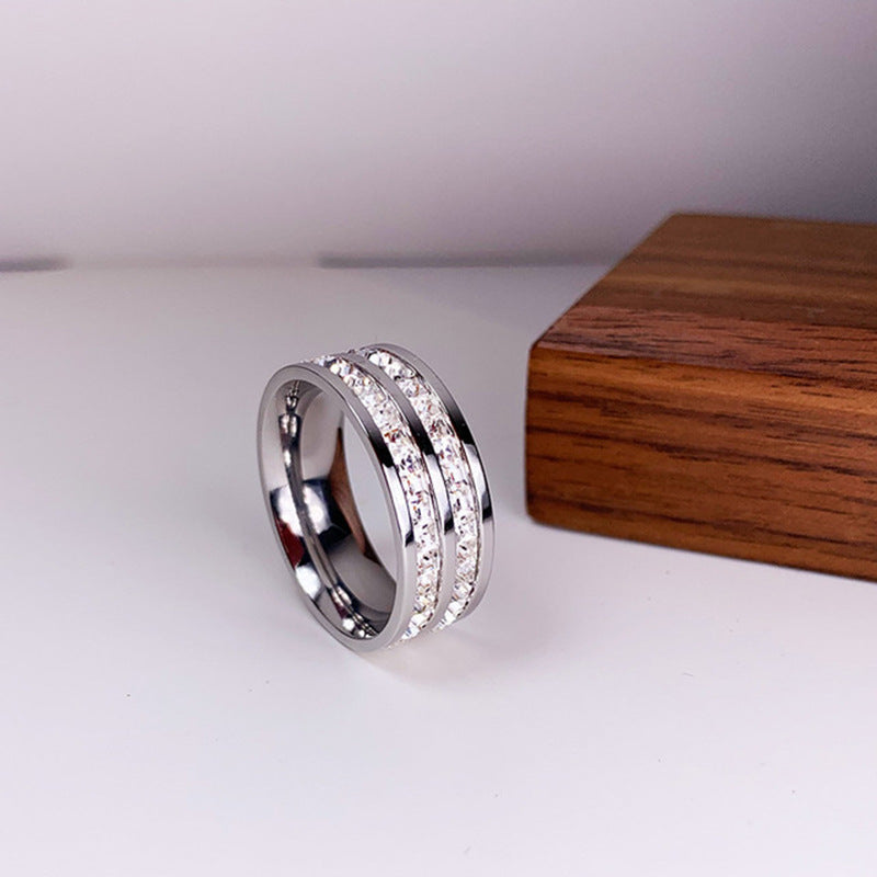 Bague simple et double rangée de diamants en acier titane