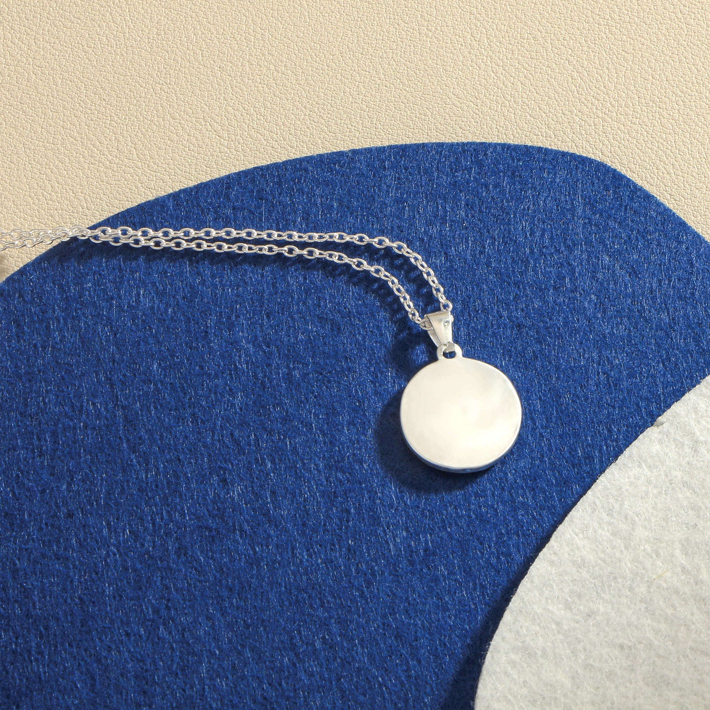 Collier pendentif cœur incrusté au milieu - Chic&Shines