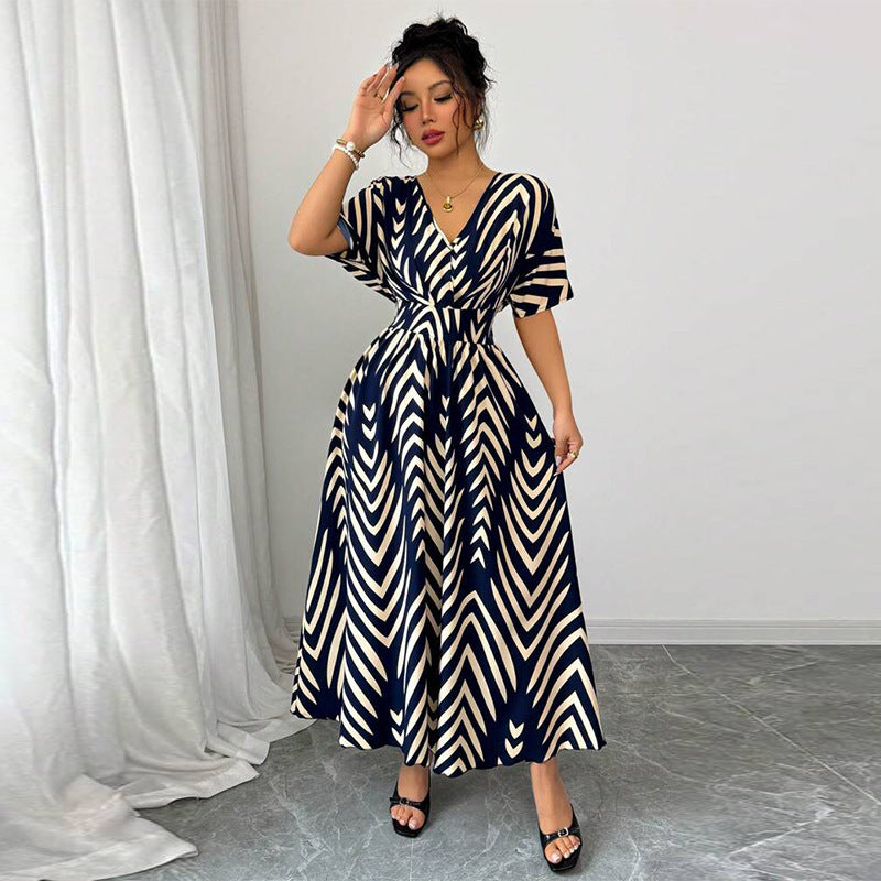 Robe longue manches courtes et taille ajustée - Chic&Shines