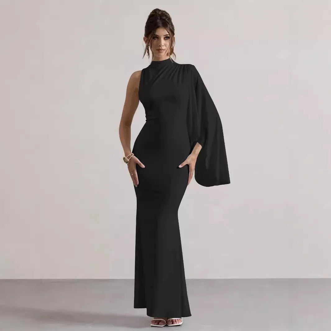 Robe longue moulante à une épaule manche longue - Chic&Shines