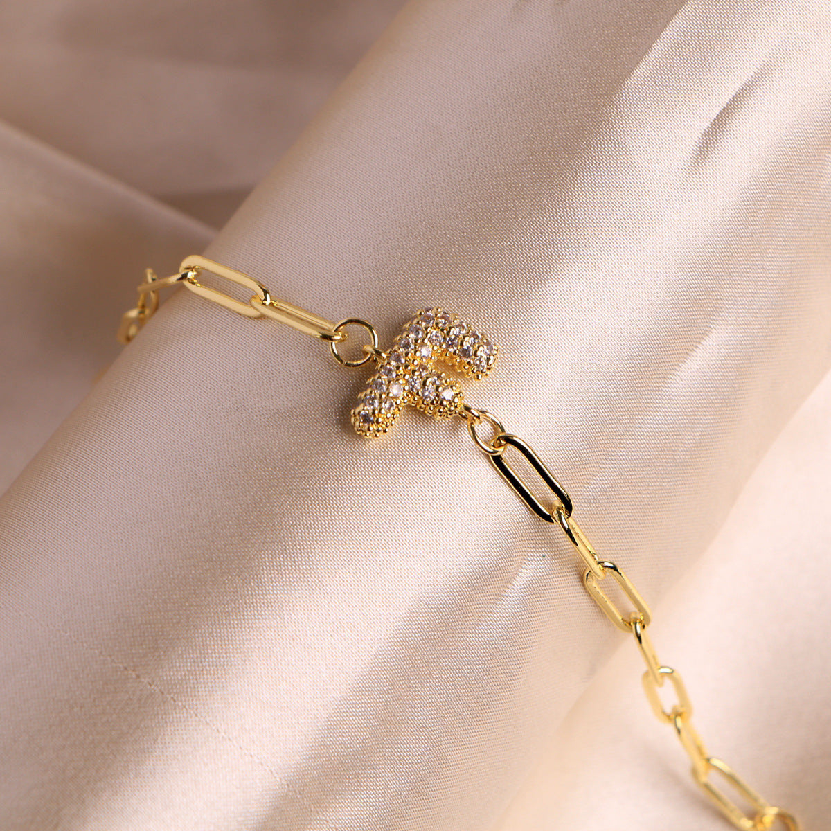 Bracelet clip en zircone pendentif lettre