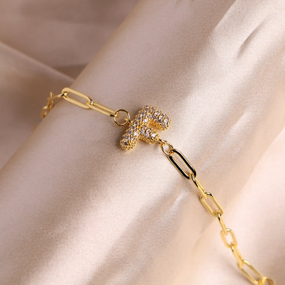 Bracelet clip en zircone pendentif lettre - Chic&Shines