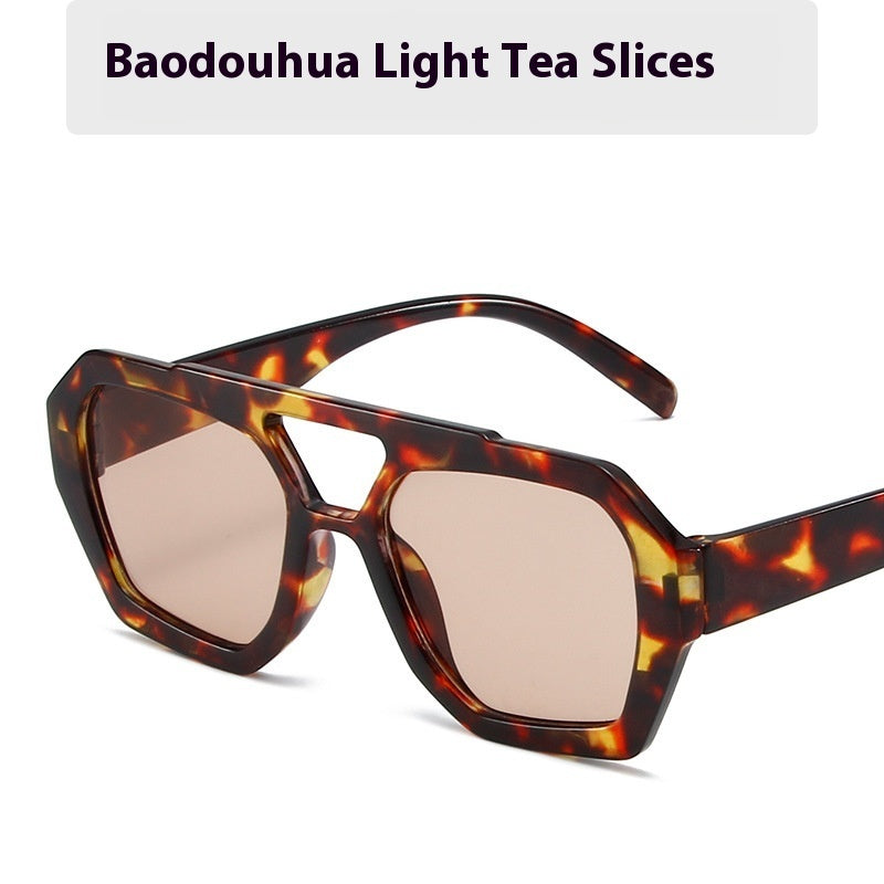 Lunette de soleil carrée - Chic&Shines