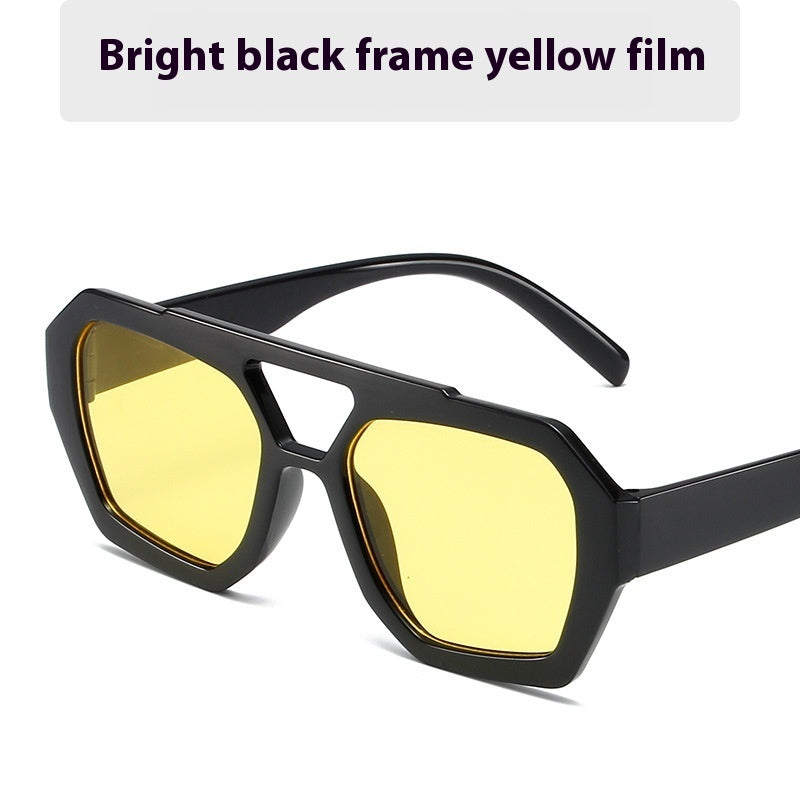 Lunette de soleil carrée