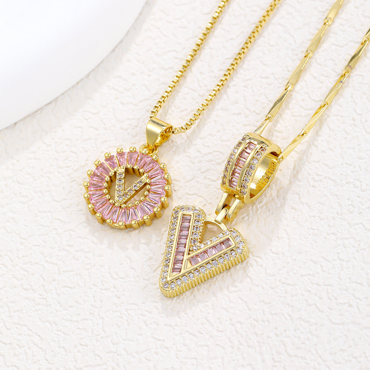 Collier pendentif lettre de l'alphabet - Chic&Shines