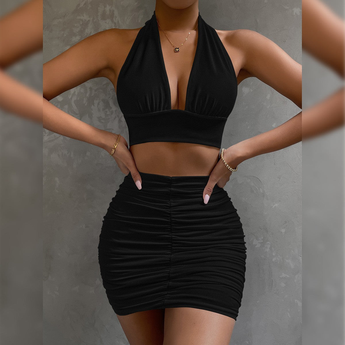 Ensemble 2 pièces haut licou et jupe courte plissée
