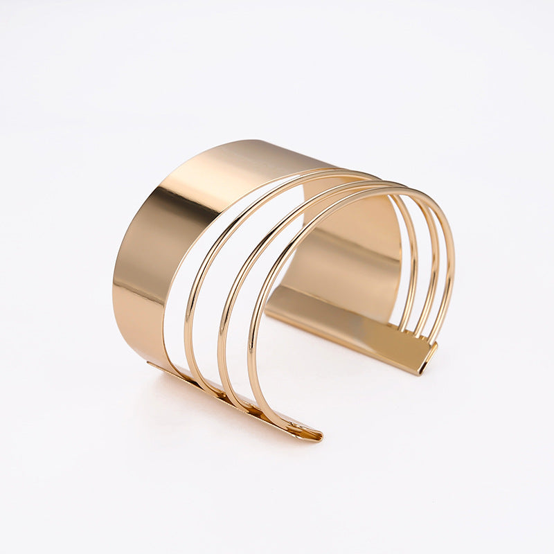 Bracelet création en métal - Chic&Shines