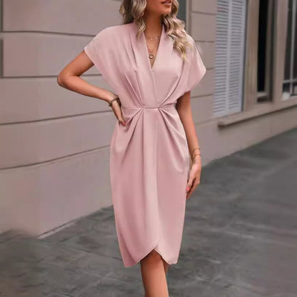 Robe mi-longue plissée col V manches courtes - Chic&Shines